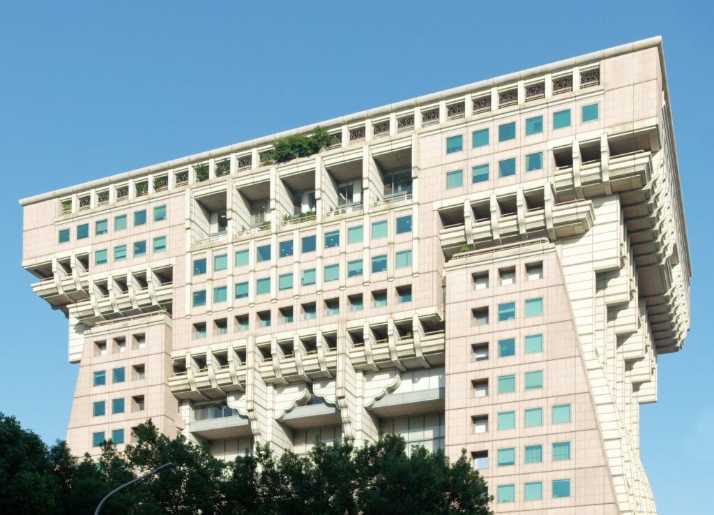 Look into LEED v5: Hung Kuo Building | U.S. Green Building Council