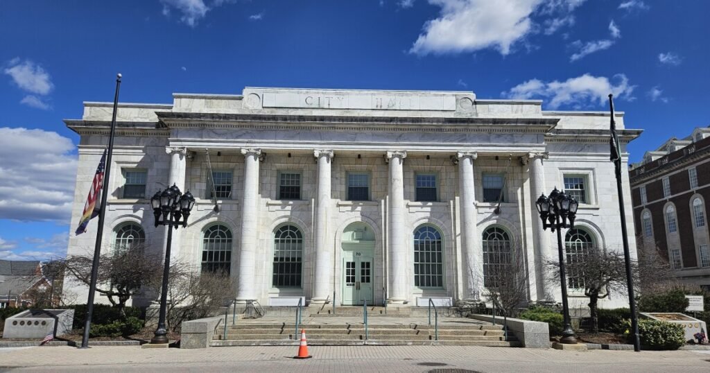 Pittsfield adopts short-term rental ordinance, erects regulations and registry requirements
