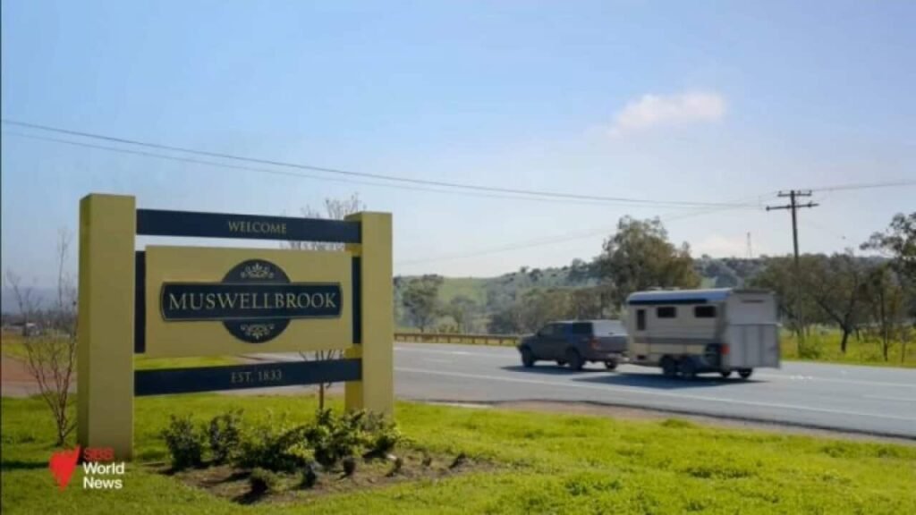 Support program helps ease housing struggles for regional workers I SBS NEWS